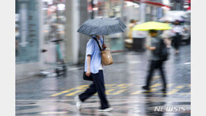 낮 최고 34도 더위 계속…중부 중심 비 소식