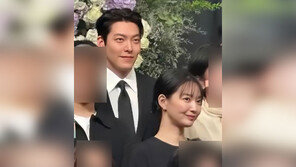 신민아♥김우빈, 결혼식장서 동반 포착 “나 너무 떨려”