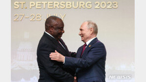 푸틴의 굴욕…ICC 전범 지명 수배로 브릭스 정상회의 불참