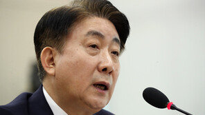 尹대통령, 이동관 방통위원장 임명 재가