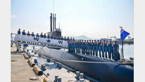 1200t급 잠수함 박위함, 28년간 지구 13바퀴 무사고 항해 달성