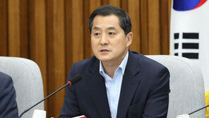 국힘 “군 소위 연봉 400만원 인상…교통비 22만원 환급 ‘K패스’ 추진”