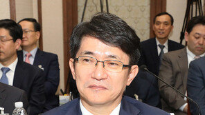 내년 대법관 6명 교체땐 보수 과반 가능성…‘김명수 지우기’ 속도낼 듯