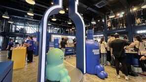 “칵테일로 만들어야 더 맛있다”… 앱솔루트 보드카 팝업스토어 가보니