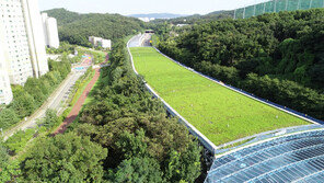 40년의 노하우로 ‘친환경 방음벽’ 개발… 기술로 업계 선도 