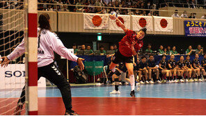 한국 여자핸드볼, 일본 꺾고 파리 올림픽 본선행…최초의 11회 연속 출전