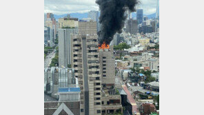 강남 르메르디앙 호텔 옥상에서 불…“검은 연기 치솟아”