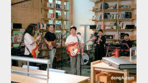 한국 상륙한 ‘사무실 콘서트’… LG U+, ‘타이니 데스크 코리아’ 공개