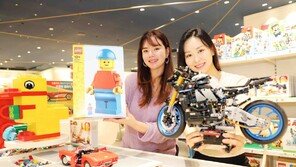 [포토]높아지는 레고 인기… 신세계백화점, 레고스토어 개점