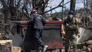 마우이섬 화재 실종자 명단 공개…사망자 몇 배 늘 수 있어