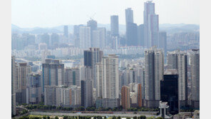 “보증금 돌려줄 수 있어요”…전셋값 회복에 강제경매도 줄었다