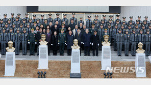 국방부 “육사 흉상 이전, 국군 뿌리 배제 결코 아냐”