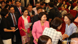 나경원, 한동훈 차출론에 “여권 큰 그림 생각해봐야”