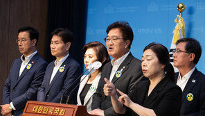 민주, 여당에 오염수 공개토론 제안…“끝장토론으로 정쟁 끝내자”