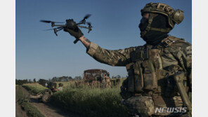 “우크라 남부 평평한 지형이 진격의 가장 큰 장애물”