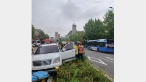 송파구 도로 위 차량 갇힌 50대 운전자…“저혈당 쇼크”