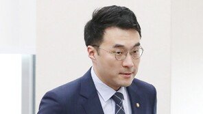 김남국 제명안, 윤리특위 소위서 3대3 부결…민주당 전원 반대한 듯