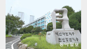 [사설]12년 뒤 서울 초중고생 반토막, 학교 위기만의 문제일까