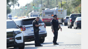 美플로리다 잭슨빌 인종혐오 총기난사범 ‘퇴학·실직·은둔’ 경험했다