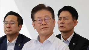 ‘노타이’ 이재명, 천막서 단식돌입… 與 “웬 뜬금포, 민생 발목잡기”