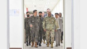 김승겸 합참의장, 미 전략사령관 접견…협력방안 논의