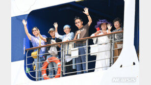 “유커가 왔다” 한한령 이후 제주도에 중국 크루즈선 입항