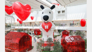 스케줄 꽉찬 ‘흰디’, 팔로어 145만 ‘벨리곰’… 백화점업계, 캐릭터 마케팅으로 고객 잡기