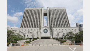 “아이라인 문신 짝짝이” 병원서 직원 폭행한 아나운서, 2심도 벌금형