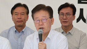 이재명-검찰, 4일 ‘오전’ 조사 이견에…민주 “정치수사로 흠집 내기”