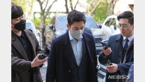 ‘상장 청탁’ 빗썸홀딩스 대표·프로골퍼 안성현 구속 심사…혐의 부인