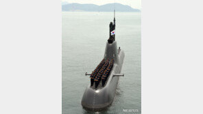 국방부, 홍범도함 개명 논란에 “해군, 검토 안 해”