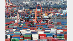 한국 무역 의존도, 미국의 3배 수준… 미중 패권다툼등 ‘외부 충격’ 더 취약
