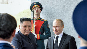 크렘린궁 “푸틴, 김정은과 EEF서 회담 계획 없어”