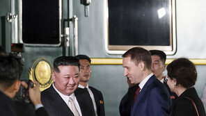 BBC “푸틴-김정은, ‘브로맨스’ 아닌 공동의 적이 만든 친구”