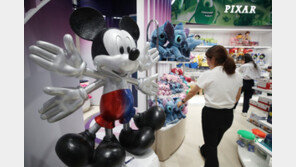 더현대서울에 디즈니 스토어 2호점 