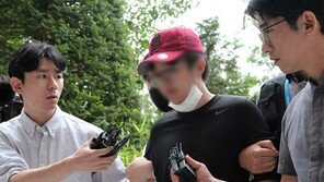 필로폰 투약 후 여객기 비상문 연 10대…최대 징역 7년 구형