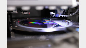 반도체 후공정 강자… 품질 우선주의로 해외 제작 장비 국산화 성공