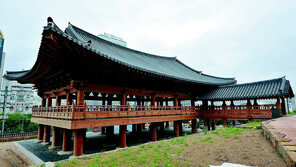 “동방 제일의 누”… 광주 ‘희경루’ 100여 년 만에 복원됐다