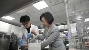 오염수 방류후 방사능 검사 폭증…“검사인력 교육 확대”