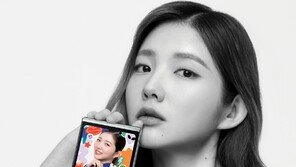 “기존에 없던 폴더블 기술로 새로운 경험 선사”