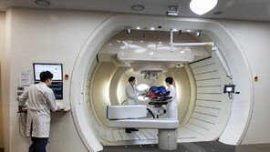 로봇이 회진 돕는다… 첨단 지능형 미래 병원 구현