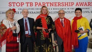 종근당 고촌상, 우크라 의료센터 등 공동 수상 