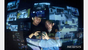 메타버스 신기루였나…싸이는 문 닫고, 카카오·컴투스 구조조정