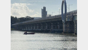 포항 형산강서 남녀 2명 투신…40대 남성 실종