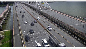 포항 형산대교서 실종 40대 남성시신 발견…여성은 구조돼