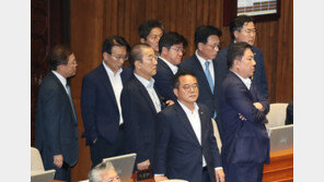 가결 책임 뒤집어 쓴 박광온…지도부 공백 이끌 정청래