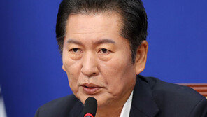 도넘은 정청래 ‘이재명 지키기’ 논란… “원대 후보 4인, 이 수호 공개선언해야”