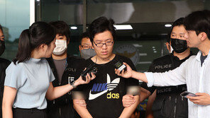 ‘신림 성폭행 살인’ 최윤종, 첫 재판…“살해 의도 없었다”