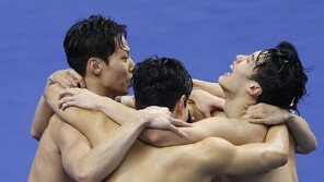 K수영 황금세대… AG 단체전 첫 金