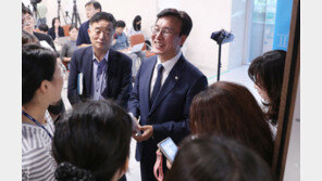 김민석 “가결표 던졌다는게 차라리 솔직하고 당당…밝혀라”